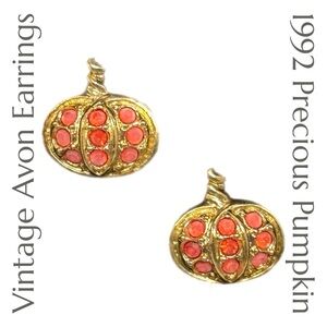 Vintage 1992 Avon - Precious Pumpkin Post Earrings - Original Packaging - Unique